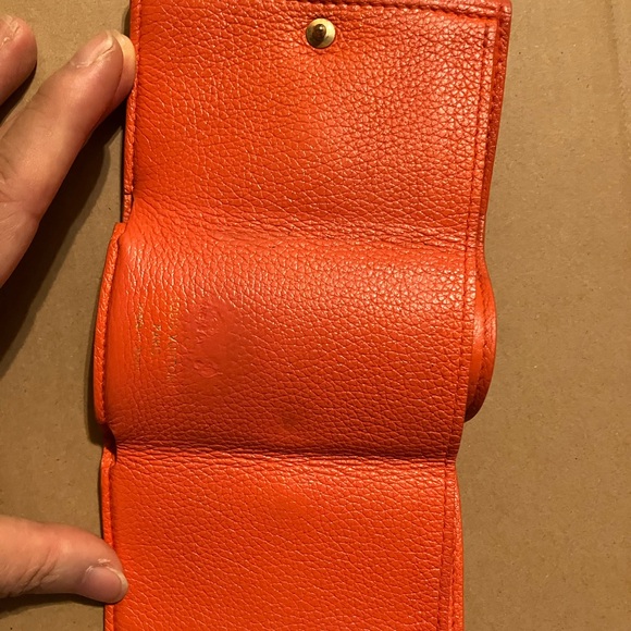 Louis Vuitton Mini Orange Wallet Unisex - Picture 4 of 7
